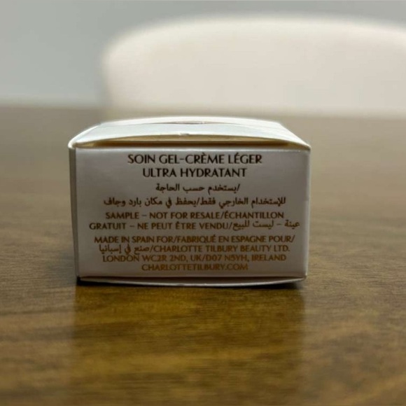 Charlotte Tilbury Magic Water Cream Gel-Cream Moisturiser 7ml (0433) - Picture 6 of 12